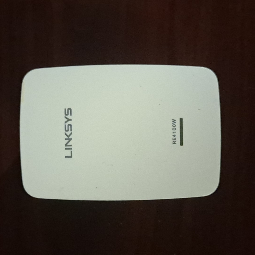 Linksys Max-Stream™ RE7000 AC1900 MU-MIMO Range Extender